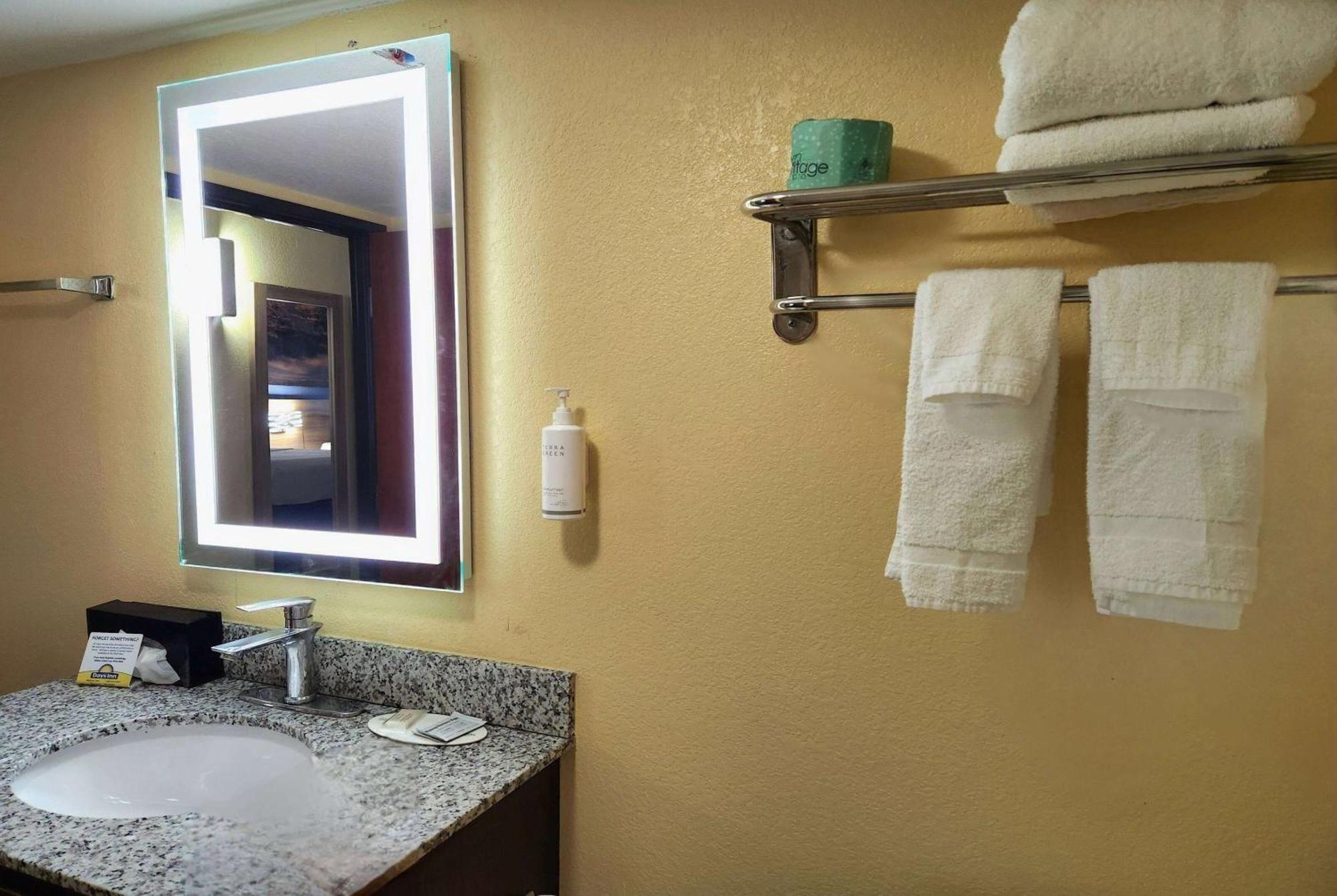 Days Inn By Wyndham New Orleans Pontchartrain Luaran gambar